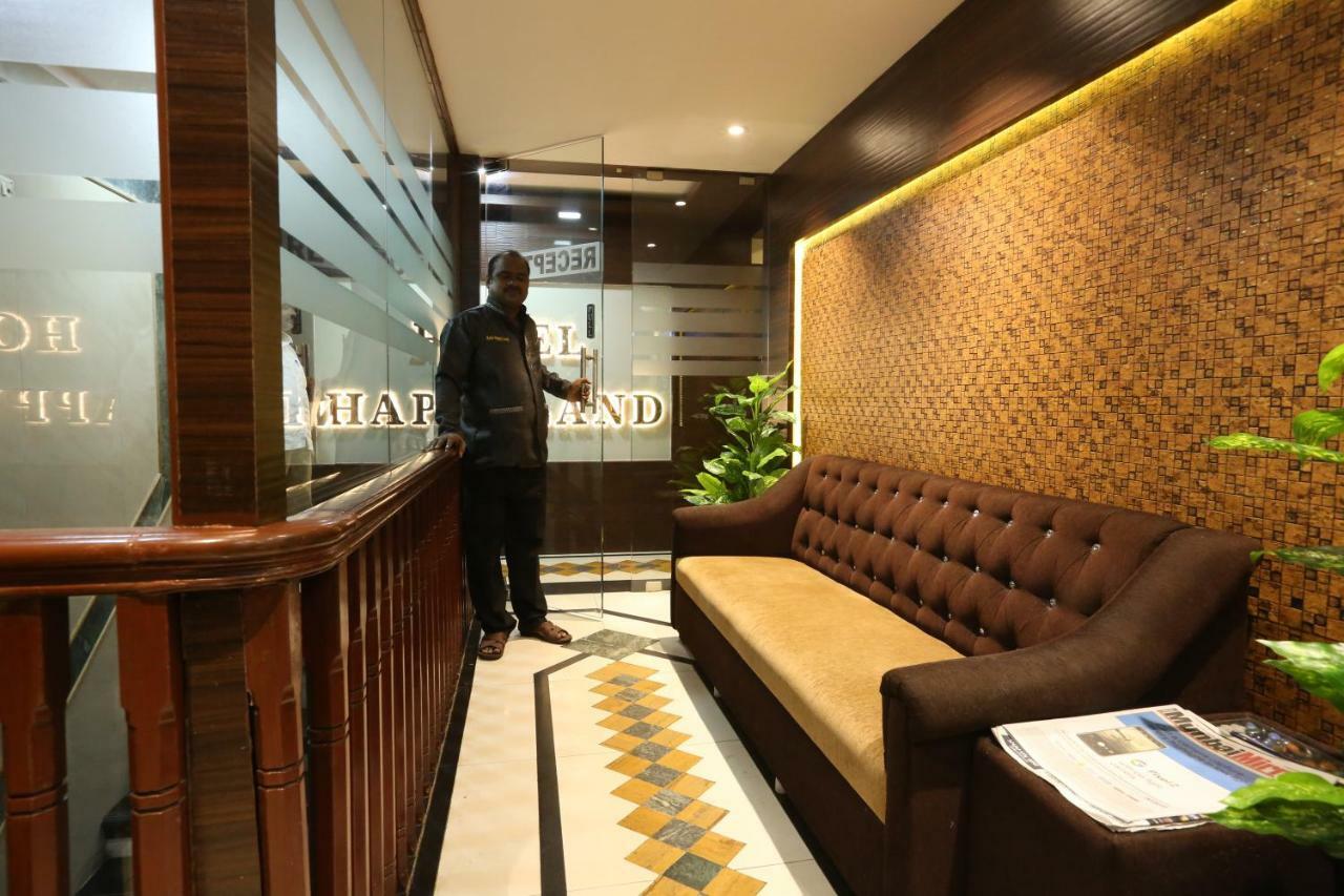 Hotel Happyland Mumbai  Buitenkant foto
