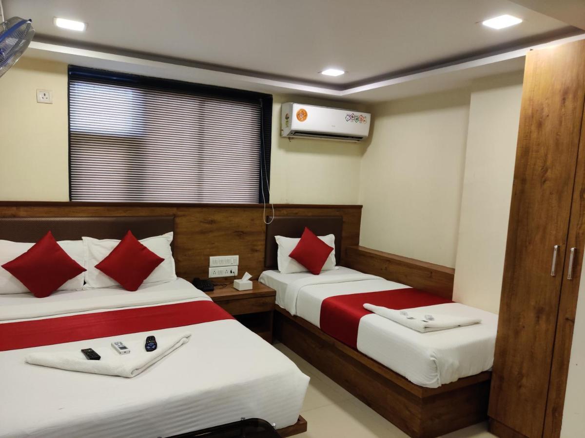 Hotel Happyland Mumbai  Buitenkant foto